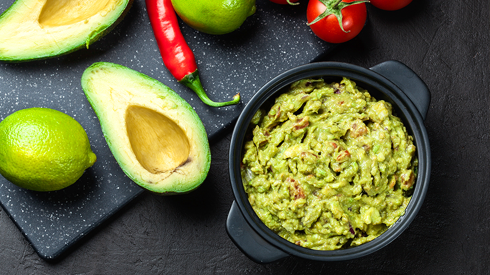 how-to-grow-avocados-kitchen-guacamole