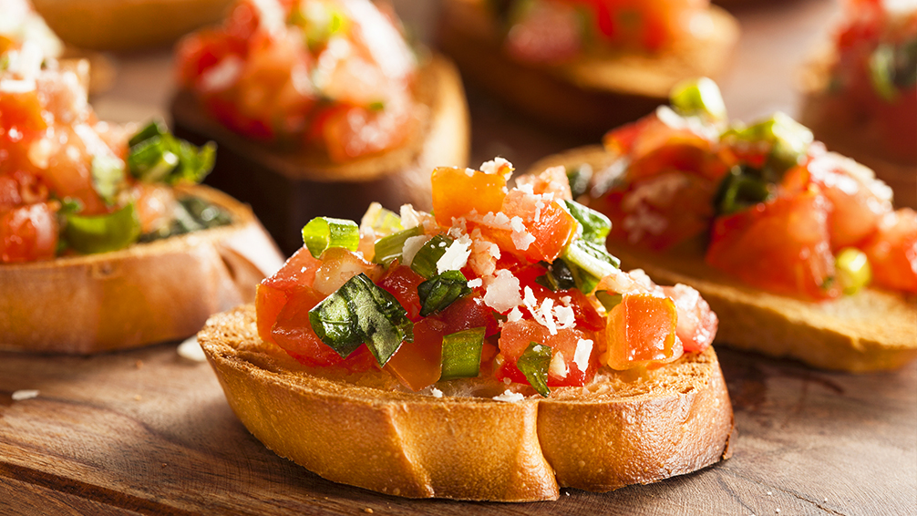 pfas-healthy-summer-meals-bruschetta