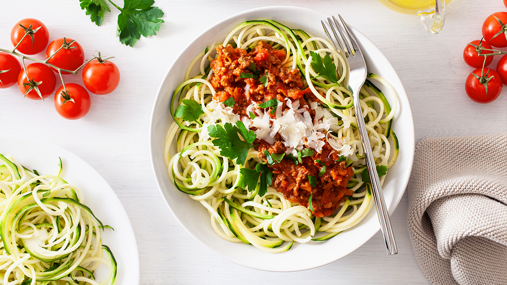 pfas-healthy-summer-meals-zucchini-pasta